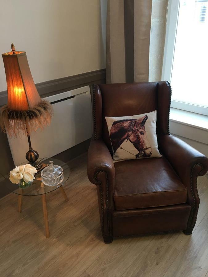 Le Petit Faubourg Apartment Бон Екстериор снимка